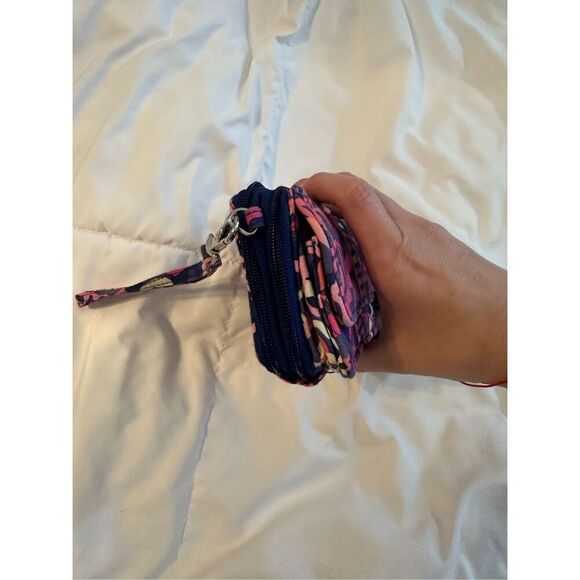 Vera Bradley Women's All In One Quilted Purse Wallet Wristlet Katalina Pink Navy - Picture 6 of 7
